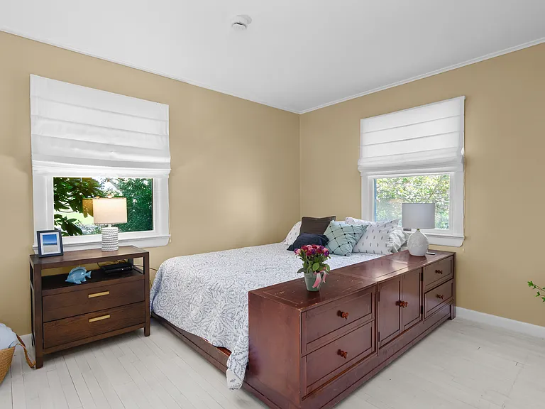 4 Hampton Harbor Rd — Photo 16
