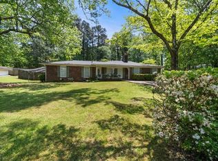 5949 Cardinal Dr SW, Mableton, GA 30126