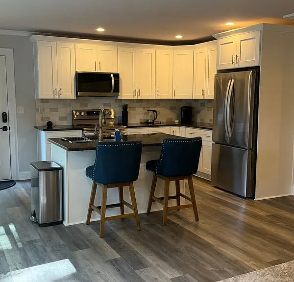 317 Morgan Pl — Photo 4