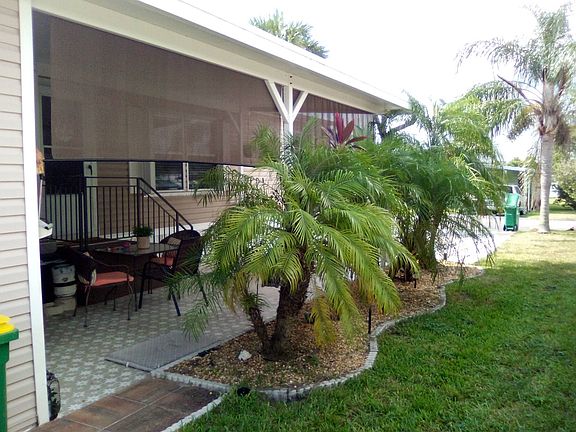5th image of 114 Harborhill Dr