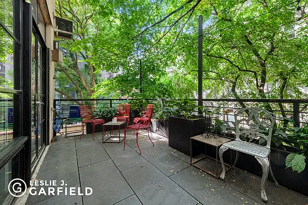 Rented by Leslie J. Garfield | media 5