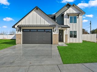 16542 N Red Oak Dr, Nampa, ID 83687