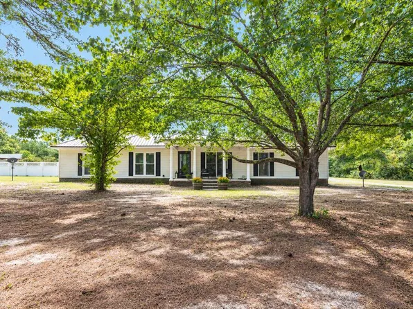 183 Hickory Nut Holw, Box Springs, GA 31801