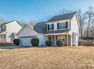 420 Fawnbrook Ln, Gastonia, NC 28052