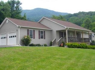 117 Opal St, Pearisburg, VA 24134