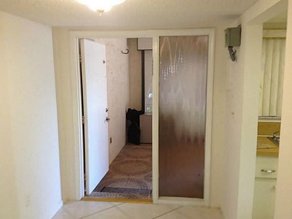 5th image of 8600 NW 34th Pl APT B102