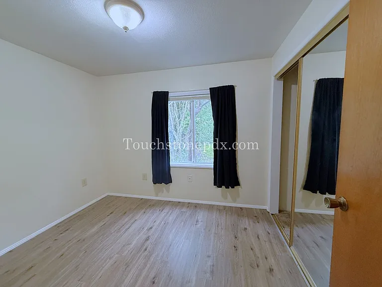 3224 SE Floss St — Photo 11