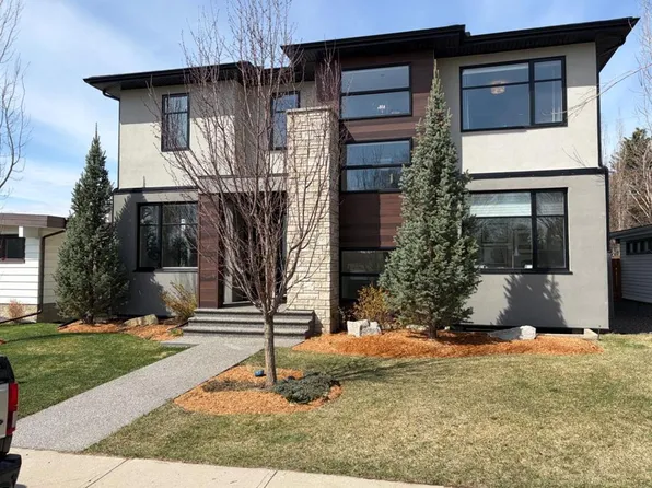 5927 E 34th St SW, Calgary, AB T3E 5L7