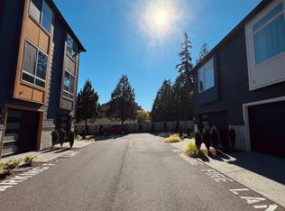 111 161st Pl SE #A-2, Bothell, WA 98012