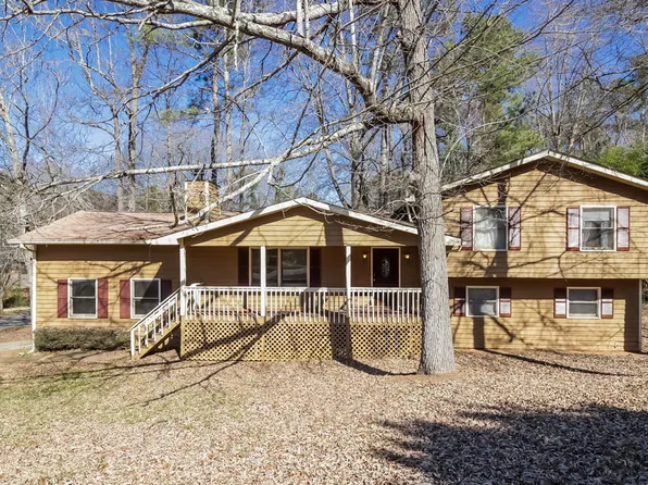 3363 Sir Lancelot Pl SW, Marietta, GA 30008