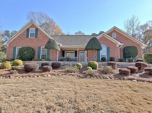 275 Burch Rd, Fayetteville, GA 30215