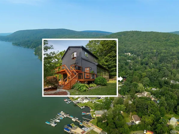 10 Holiday Lane, Greenwood Lake, NY 10925