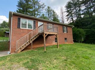 2273 Goodman Lake Rd, Morganton, NC 28655