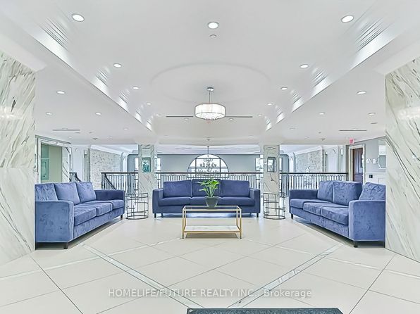 33 Clegg Rd #201, Markham, ON L6G 0G6