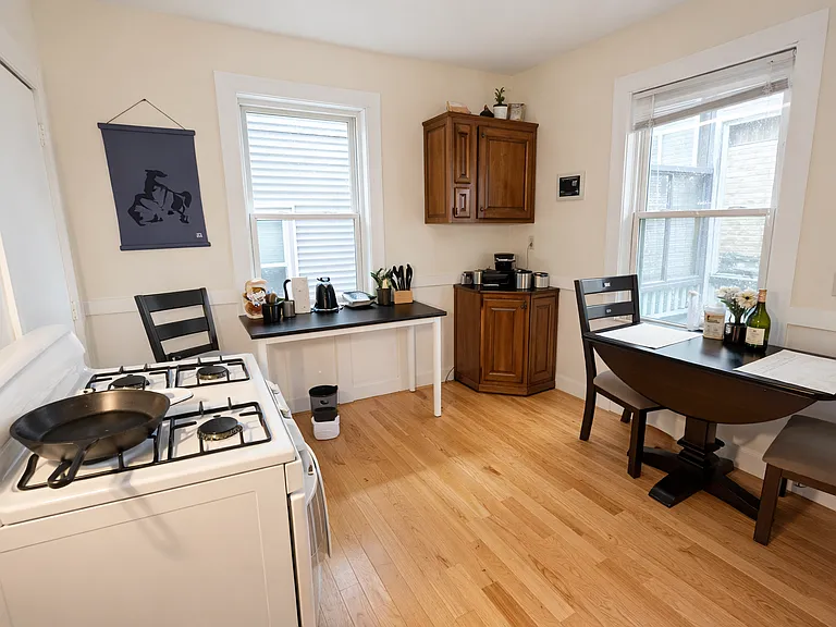 82 Hyde Park Ave #2 — Photo 7