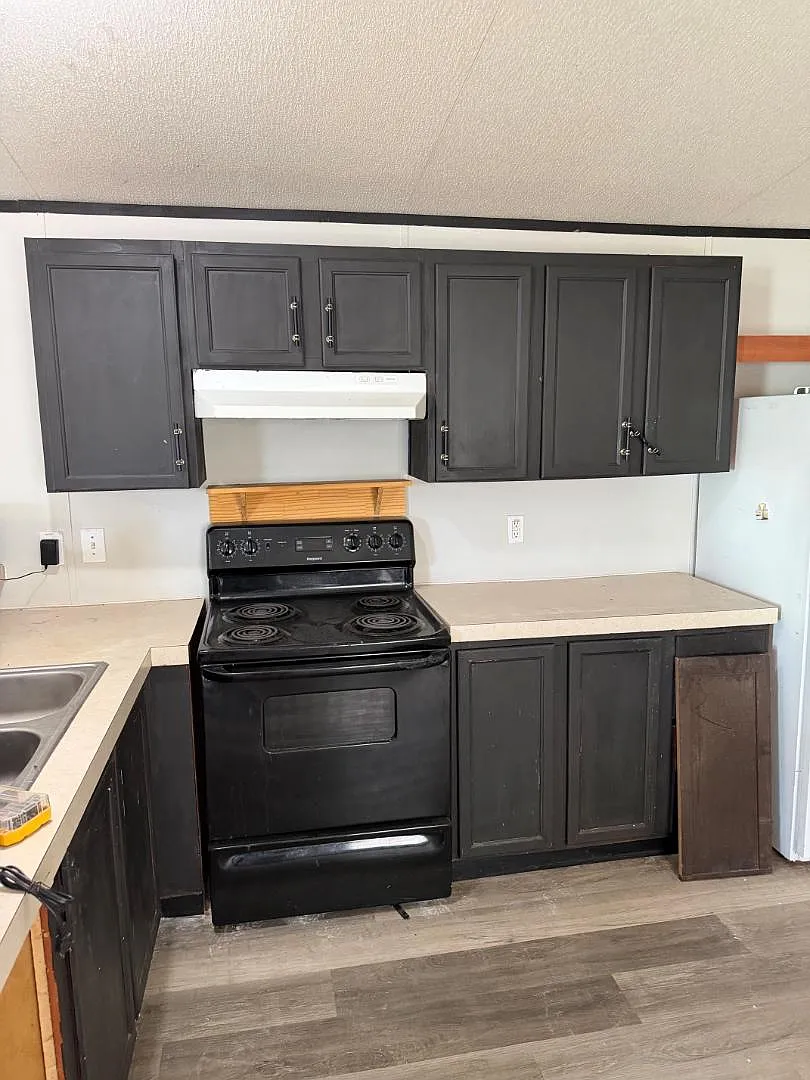 2485 Fm 350 S - Unit 4 — Photo 4