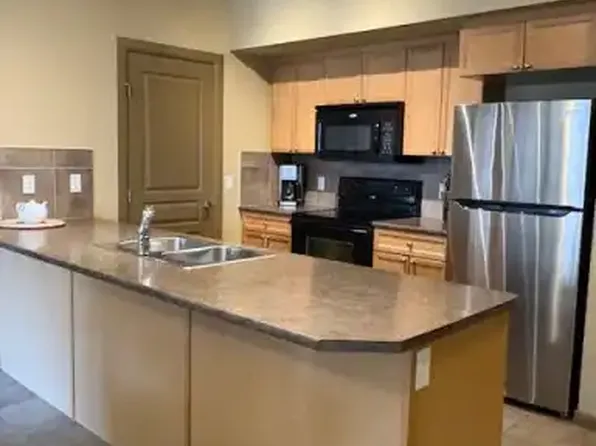 501 Palisades Way #1A, Strathcona County, AB T8H 0H8