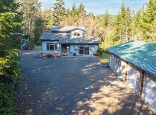 2555 Lost Creek Ln NW, Bremerton, WA 98312