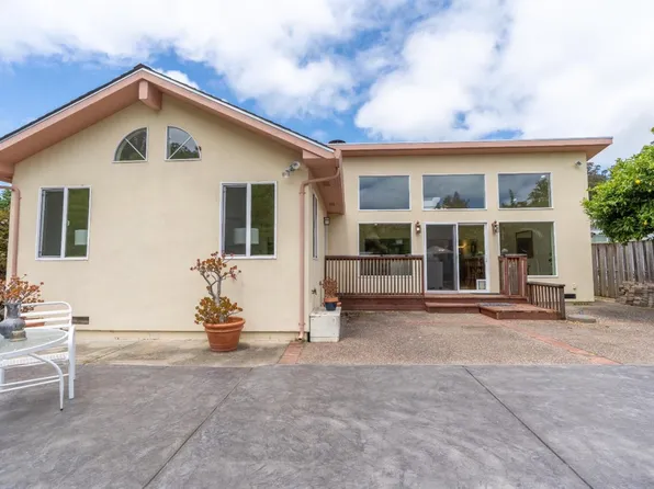 1560 Madeira Dr, Pacifica, CA 94044