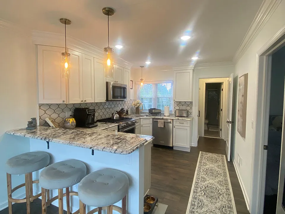 52 North St #1