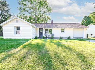 218 Edgewood Dr, East Peoria, IL