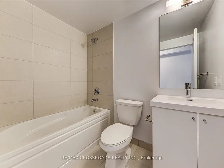 2550 Simcoe St N #1021 — Photo 19