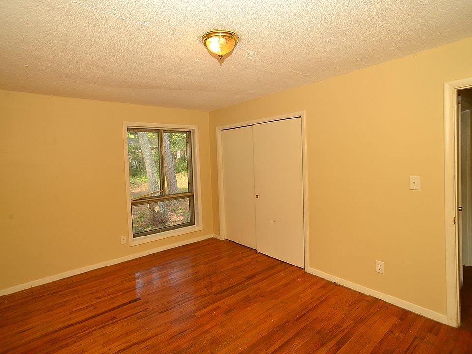 3109 Erskine Dr Charlotte, NC, 28205 Apartments for Rent Zillow