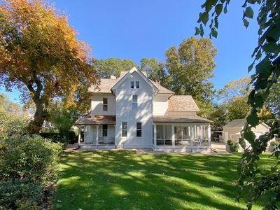 (Undisclosed Address), Sag Harbor, NY, 11963