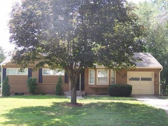 2nd image of 6012 Englewood Ave
