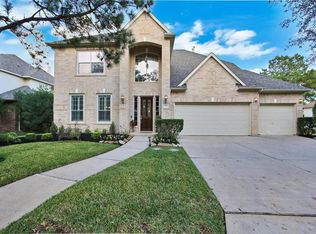 10910 Castle Peak Dr, Houston, TX 77095