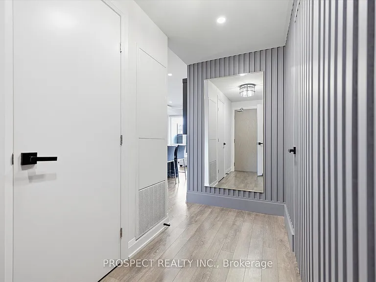 4800 Highway 7 Rd #225 — Photo 2
