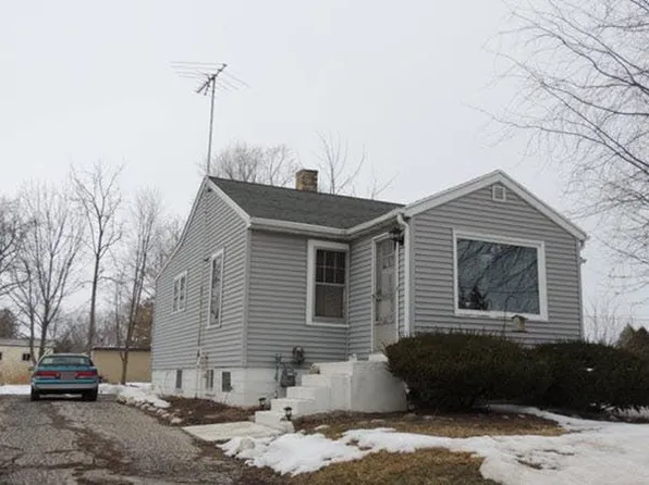 622 Tower Ave, Reedsville, WI 54230