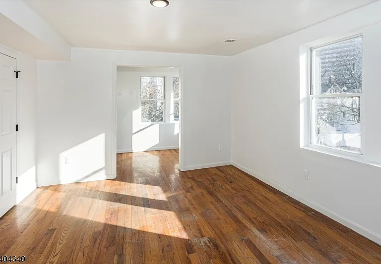 29 William St — Photo 9