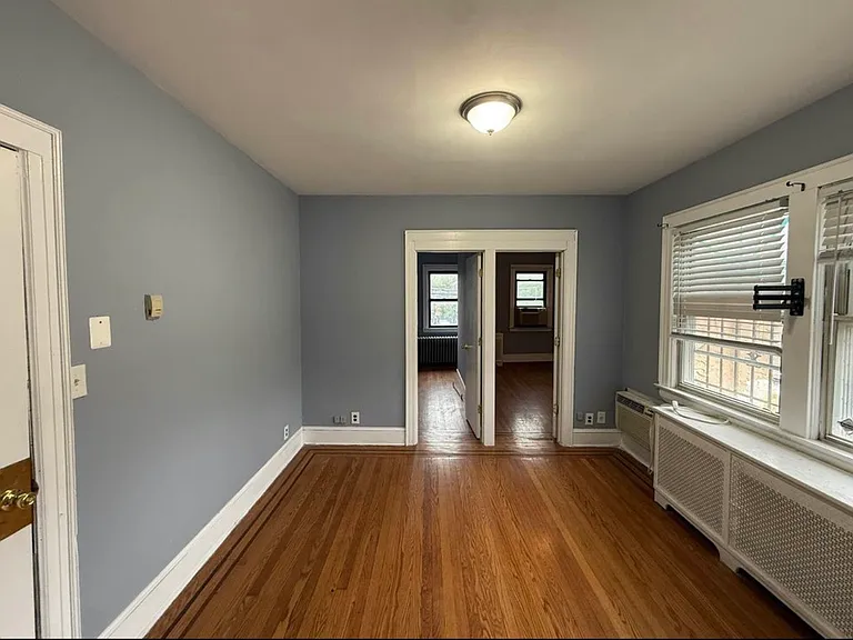 Forest Ave — Photo 2