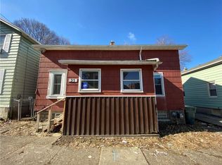25 Leavenworth St, Rochester, NY 14613