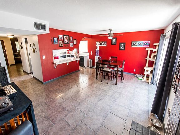 5th image of 6937 Creekside Ln