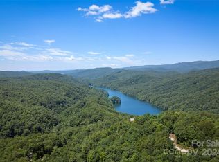 44 Split Rock Rd, Brevard, NC 28712