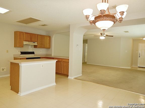 4th image of 10539 Stone Creek Pl