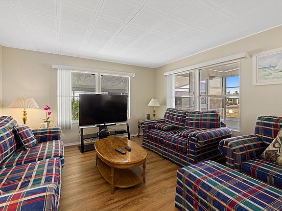 3rd image of 78 La Costa Dr