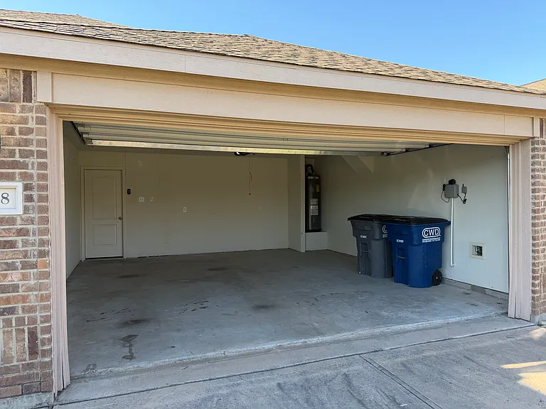 1318 Soap Tree Dr — Photo 3