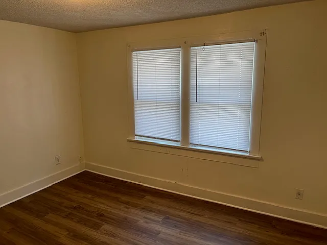 1818 California Ave — Photo 7
