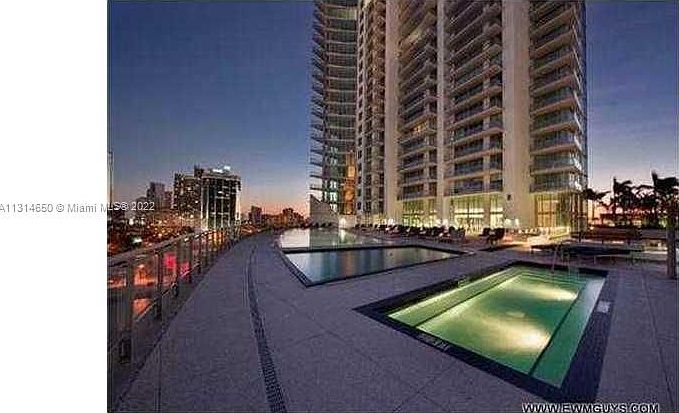 1st image of 92 SW 3rd St APT 5208