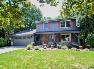 N80W14123 Campus Ct, Menomonee Falls, WI 53051