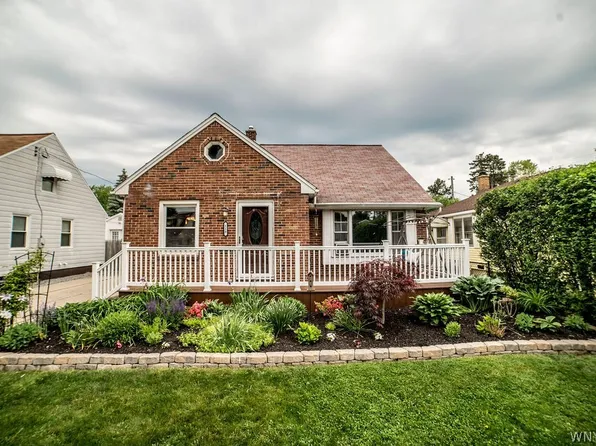 118 Layton Ave, Amherst, NY 14226
