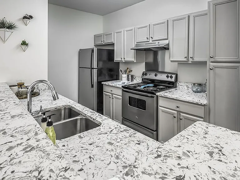 Eastover Ridge Apartments — Photo 1