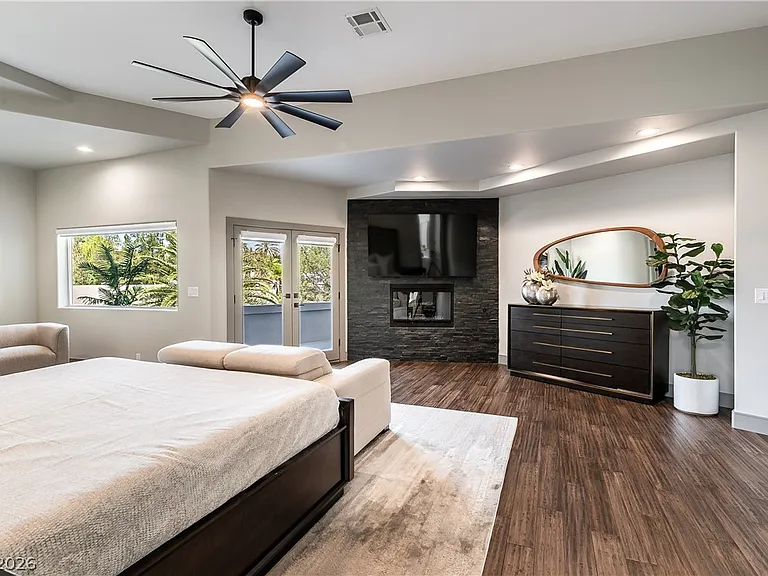 7880 Dana Point Ct — Photo 25