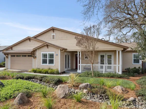 5677 Eastlake Drive, Santa Rosa, CA 95409