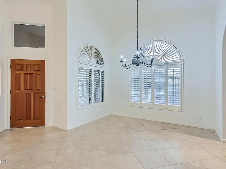 18908 N 89th Way — Photo 14