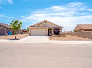 11512 Flor Liatris Dr, Socorro, TX 79927