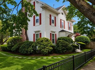 20 Ocean Ave Unit 4, Marblehead, MA 01945